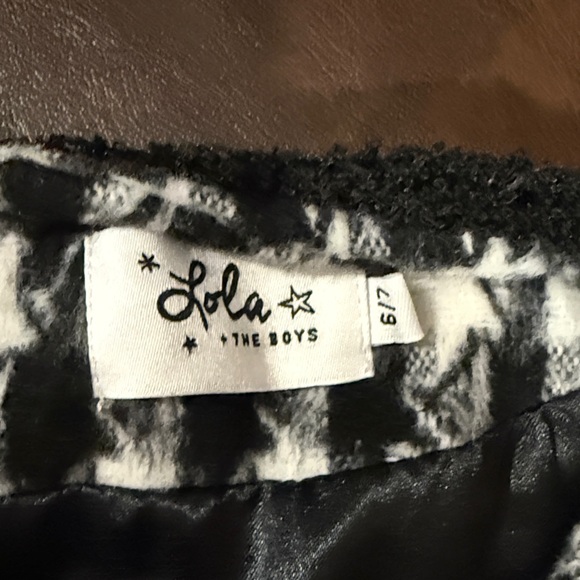 Lola and the Boys black and white houndstooth skirt suit. Worn once! Size 6/7 - Picture 4 of 4